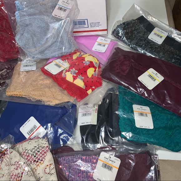 Reseller Lot Free People Bundle All New - Picture 6 of 6